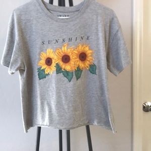 Cropped size large “sunshine” shirt